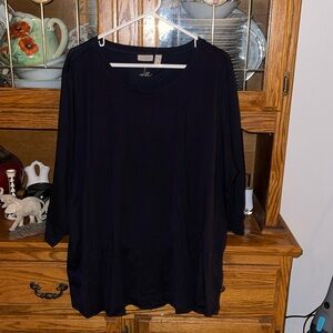 Logo Lori Goldstein the tee top